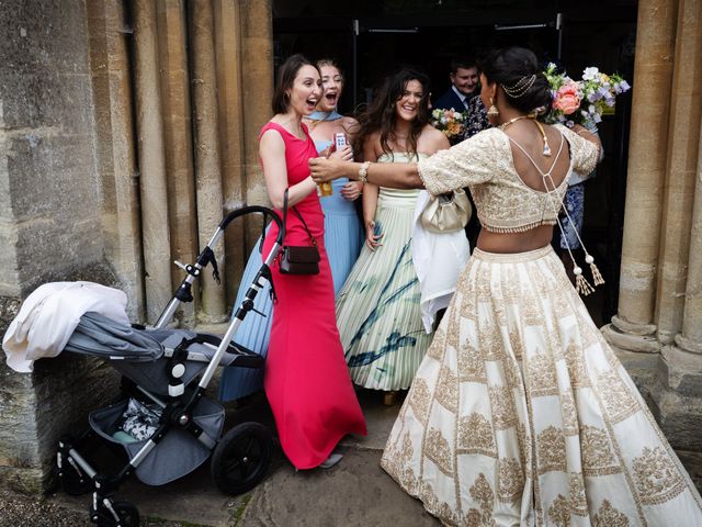 Will and Rebecca's Wedding in Stowe, Buckinghamshire 68