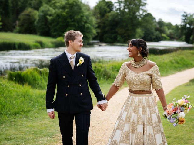 Will and Rebecca's Wedding in Stowe, Buckinghamshire 87
