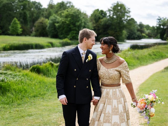Will and Rebecca's Wedding in Stowe, Buckinghamshire 88