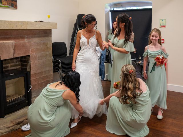 Gayle and Ben's Wedding in Northampton, Northamptonshire 13