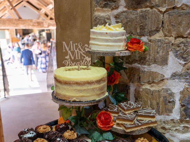Gayle and Ben's Wedding in Northampton, Northamptonshire 17