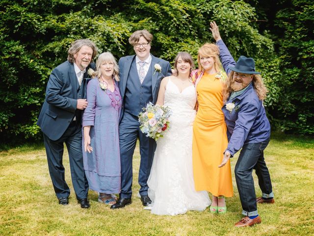 Toby and Jessica&apos;s Wedding in Ashford, Kent 25