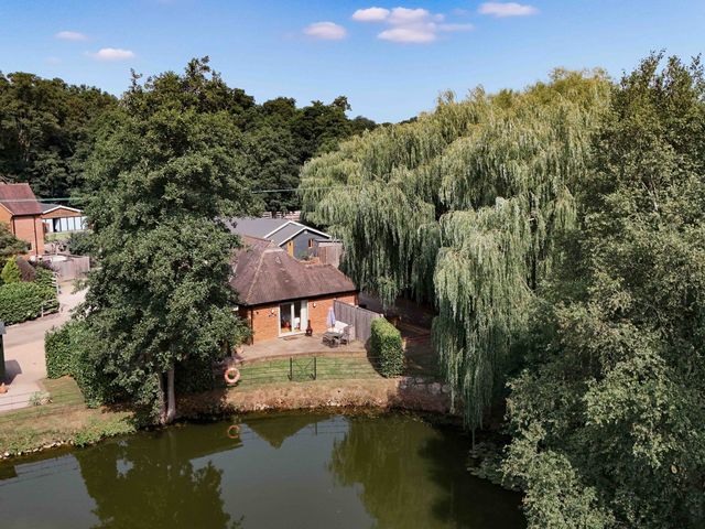 Charmaine and Jack's Wedding in Tewin, Hertfordshire 116