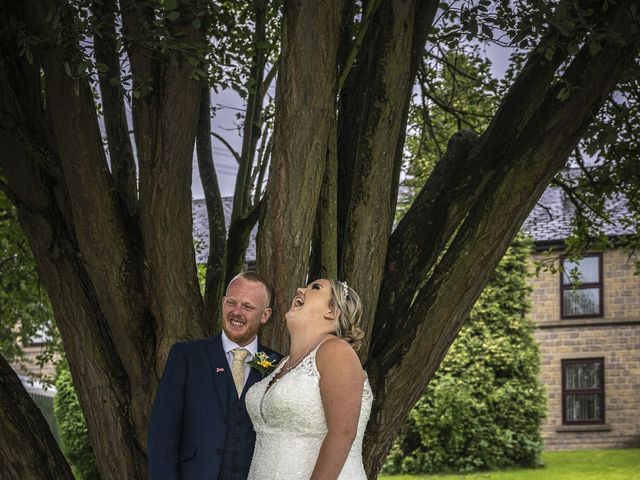 Cole and Hannah&apos;s Wedding in Sheffield, South Yorkshire 3