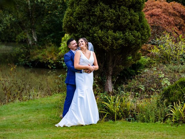 Theo and Emma&apos;s Wedding in Sharpthorne, West Sussex 16