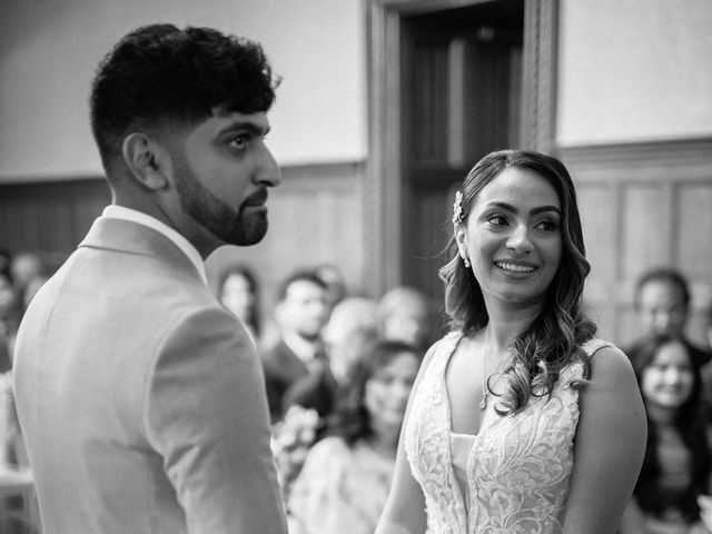 Manvir and Grishma&apos;s Wedding in Lower Froyle, Hampshire 47