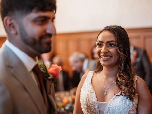 Manvir and Grishma&apos;s Wedding in Lower Froyle, Hampshire 54