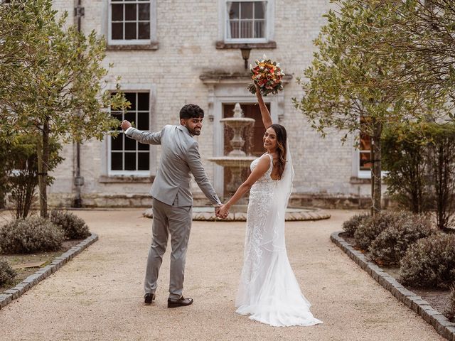 Manvir and Grishma&apos;s Wedding in Lower Froyle, Hampshire 81