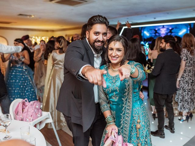 Manvir and Grishma&apos;s Wedding in Lower Froyle, Hampshire 137