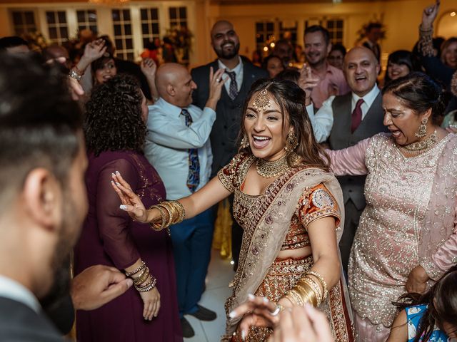 Manvir and Grishma&apos;s Wedding in Lower Froyle, Hampshire 145