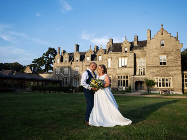 Pete and Vicky's Wedding in Hemel Hempstead, Hertfordshire 47