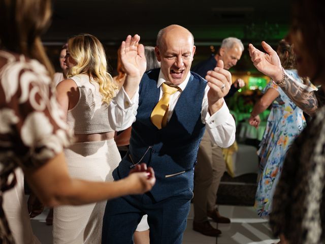 Pete and Vicky's Wedding in Hemel Hempstead, Hertfordshire 54