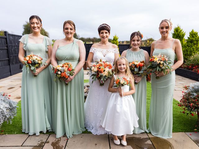 Mick and Emma&apos;s Wedding in Billericay, Essex 4