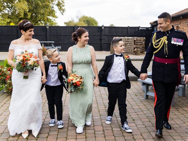 Mick and Emma&apos;s Wedding in Billericay, Essex 8