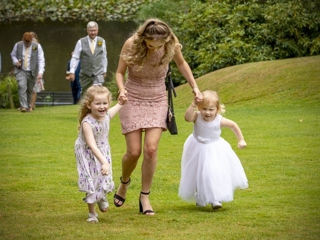 Jonny and Emma&apos;s Wedding in Sheffield, South Yorkshire 13