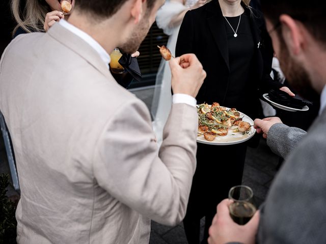 Steve and Holly&apos;s Wedding in Farnborough, Hampshire 17