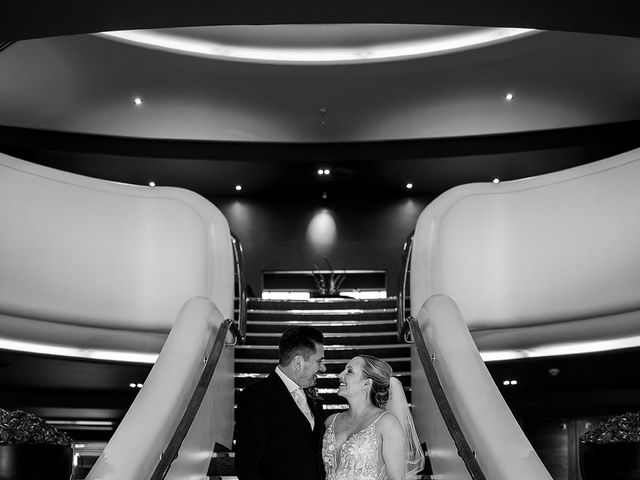 Steve and Holly&apos;s Wedding in Farnborough, Hampshire 25