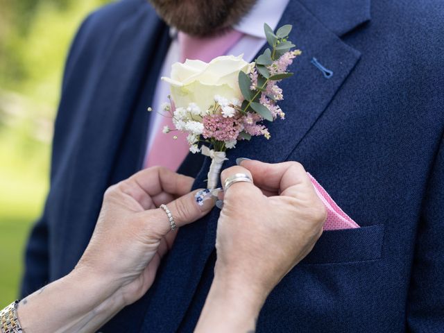 Lewis and Emma&apos;s Wedding in Daventry, Northamptonshire 5