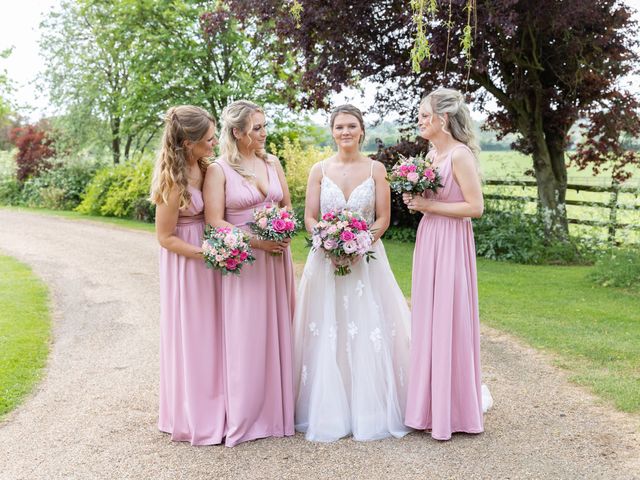Lewis and Emma&apos;s Wedding in Daventry, Northamptonshire 10