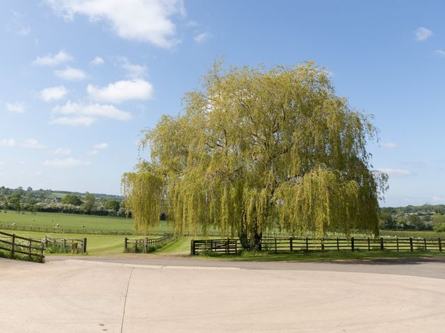 Lewis and Emma&apos;s Wedding in Daventry, Northamptonshire 14