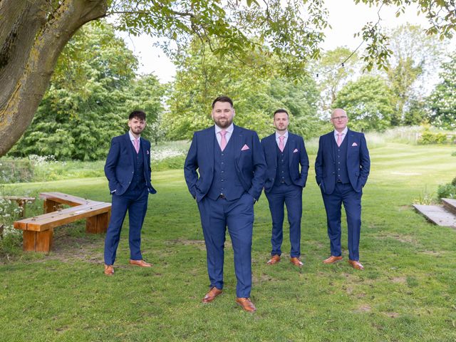 Lewis and Emma&apos;s Wedding in Daventry, Northamptonshire 16