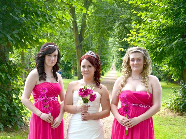Delwin and Kerry&apos;s Wedding in Ampthill, Bedfordshire 13
