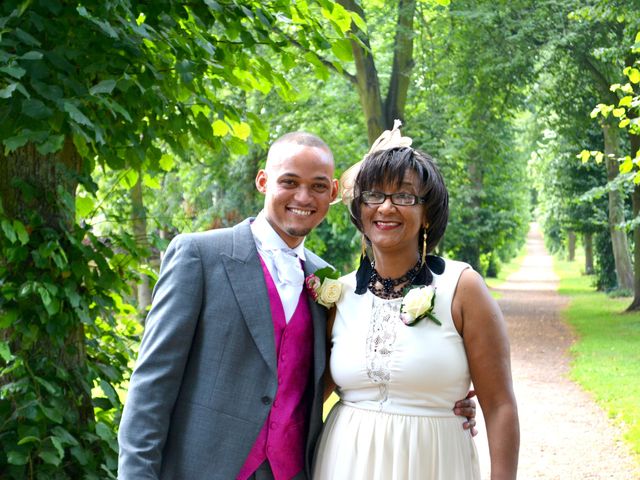 Delwin and Kerry&apos;s Wedding in Ampthill, Bedfordshire 14