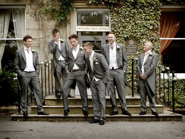Dean and Catherine&apos;s Wedding in Mirfield, West Yorkshire 4