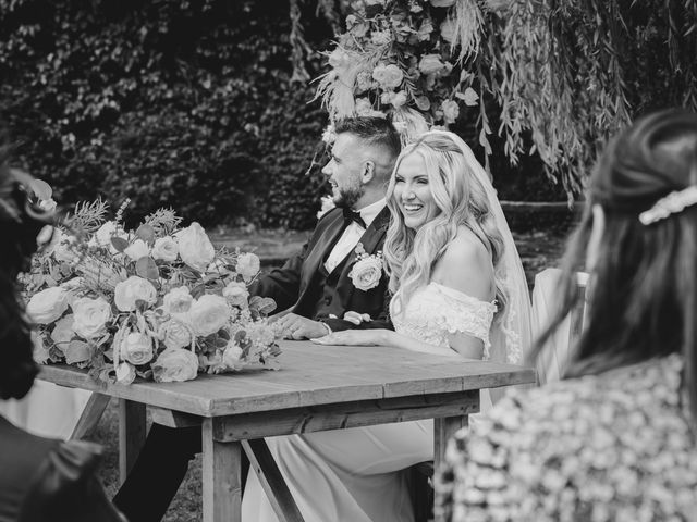 Billy  and Amy&apos;s Wedding in Kidderminster, Worcestershire 6