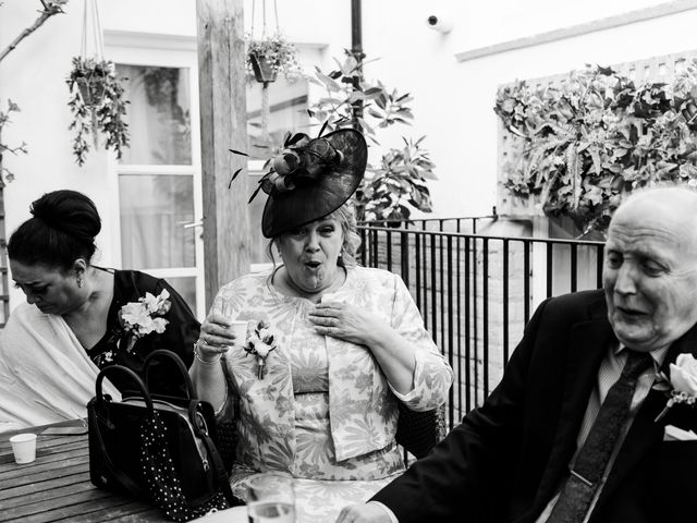 Duncan and Claire&apos;s Wedding in Manchester, Greater Manchester 35