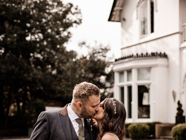 Duncan and Claire&apos;s Wedding in Manchester, Greater Manchester 38