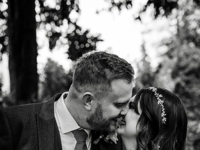 Duncan and Claire&apos;s Wedding in Manchester, Greater Manchester 40