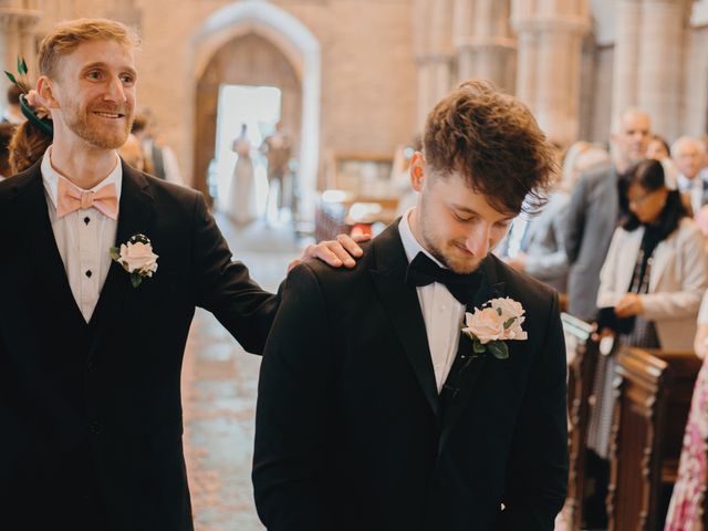 Harvey and Iona's Wedding in Gloucester, Gloucestershire 4