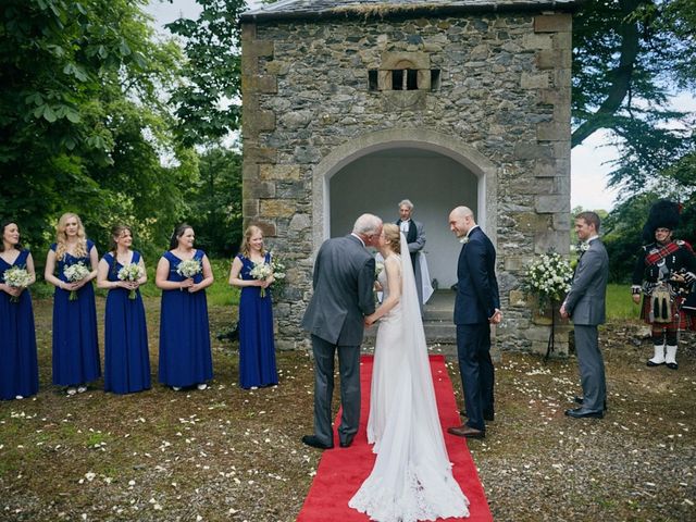 Filip and Ailsa&apos;s Wedding in Peebles-shire, Lothian &amp; Borders 15