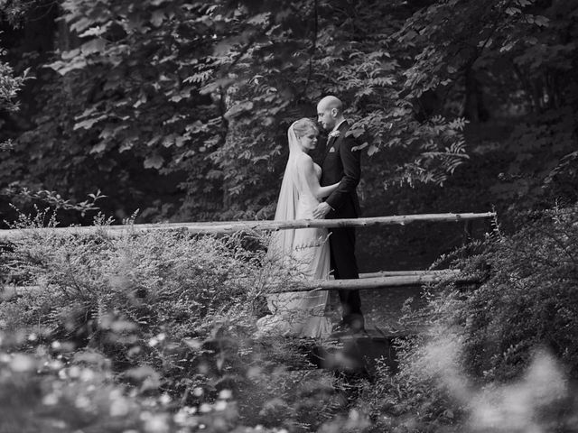 Filip and Ailsa&apos;s Wedding in Peebles-shire, Lothian &amp; Borders 27