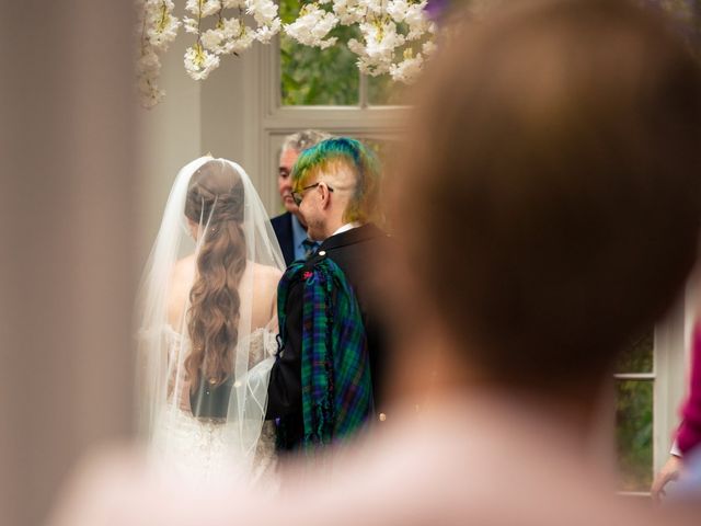 Pater and Sarah&apos;s Wedding in Taunton, Somerset 35