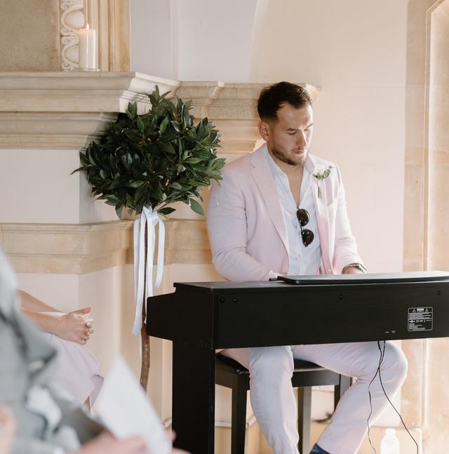 Daniel Bell - Wedding Pianist - 1