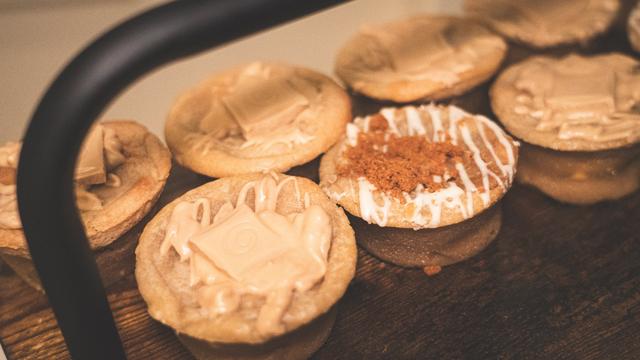 Cookie Courier - Dessert Table/Favours - 1