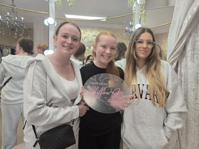 Chiffon Rose Bridal Boutique Warehouse - 1