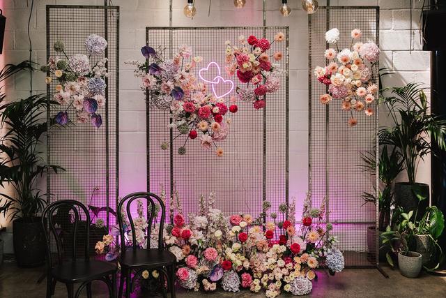 HONEY BUNCH LDN FLOWERS - 3
