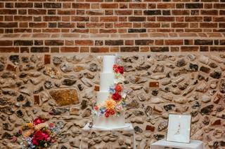 Love Wedding Cakes - 6