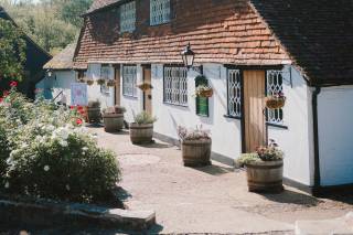 The Plough and Barn at Leigh - 6
