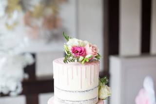 Becca's Cake House - 4