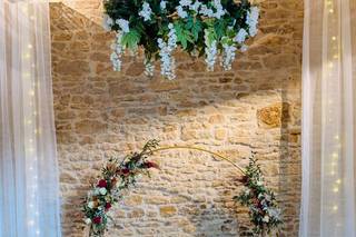 Dodford Manor - Barn Wedding Venue - 12