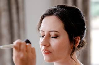 Nikki Louise Bridal Hair & Make Up - 6