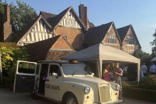 Taxisnaps - Vintage Taxi Photobooths - 1