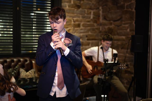 24 Live Acoustic - 4