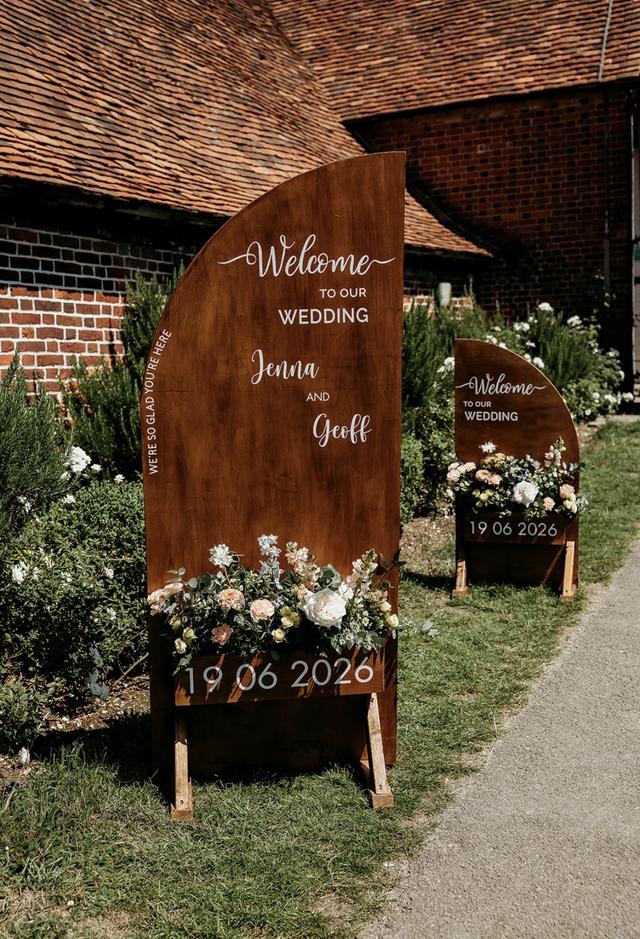 Sonning Flowers - 2
