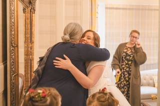 Yvonne Hannah Celebrant - 7