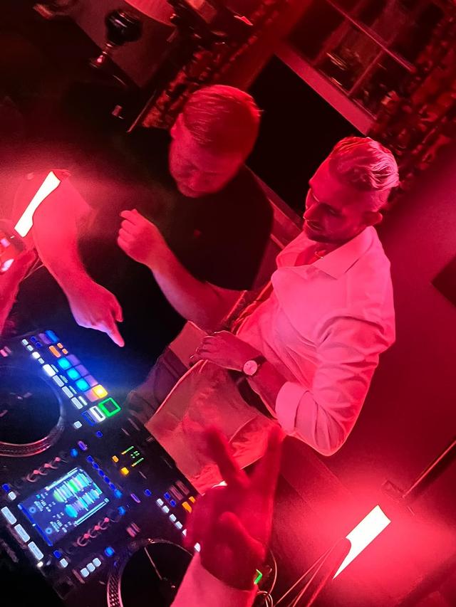 ONSET DJ'S - 2